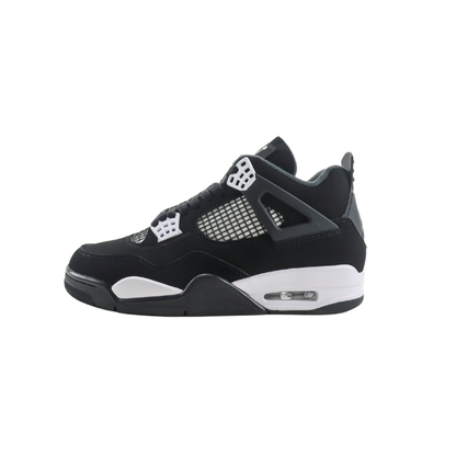 Air Jordan 4 "White Thunder"