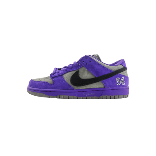Nike SB Dunk Low x Supreme