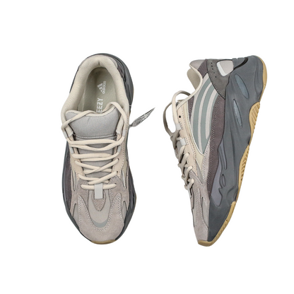 Yeezy Boost 700