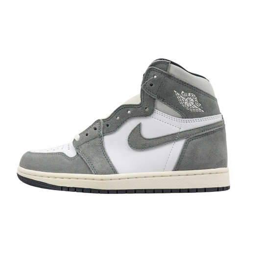 Air Jordan 1 Retro High OG “Light Smoke Grey”