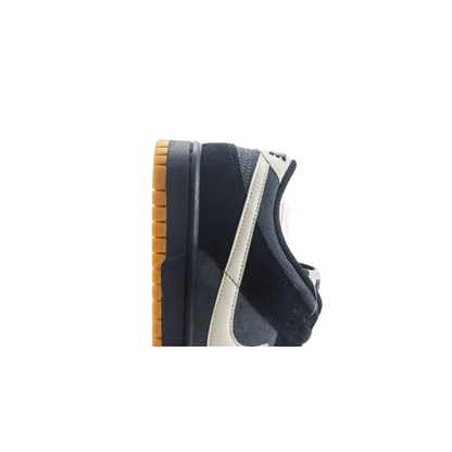 Nike SB Dunk Low