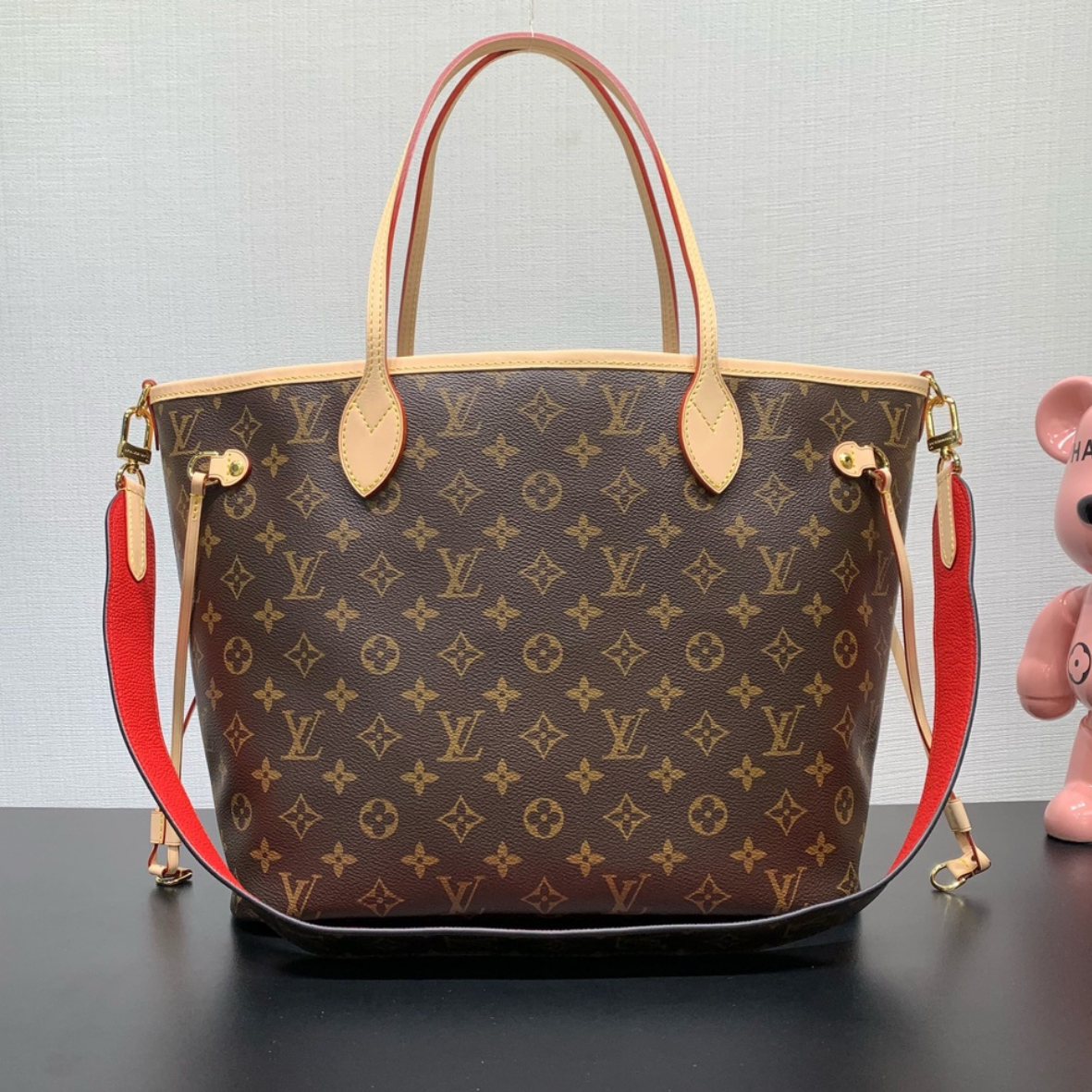 Louis Vuitton women bag
