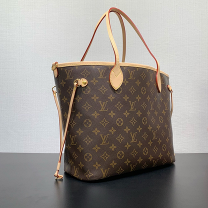 Louis Vuitton women bag