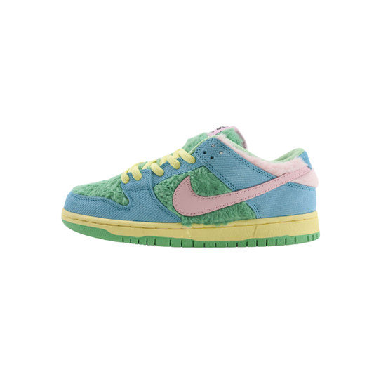 Nike SB Dunk Low