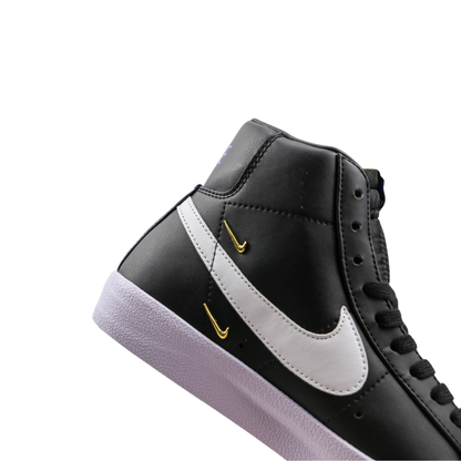 Nike Blazer High